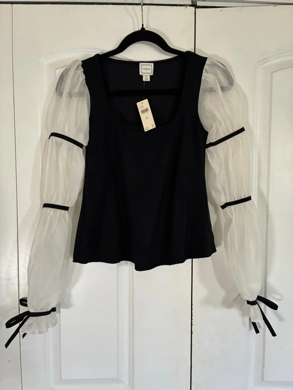 Maeve Black Bodice Top with White Sheer Balloon Sleeves - Picture 2 of 7